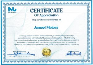 Professor Hassan Aly and Dr Noha Alaa from Nile University Business School awarded the Jameel Motors Egypt team with a Certification of Appreciation, in recognition of the partnership.