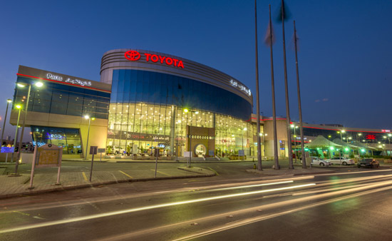 Carmakers prepare for Saudi Arabian drivers