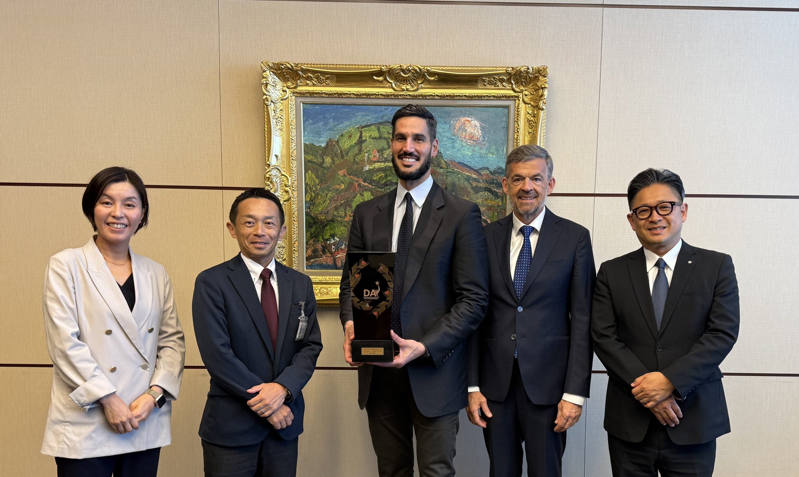 15 in a Row: Abdul Latif Jameel Motors recognized in Toyota’s Distributor Program with Gold Award